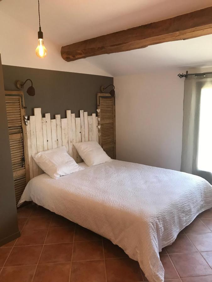 Bastide Campagne Canal Cucuron Exterior photo